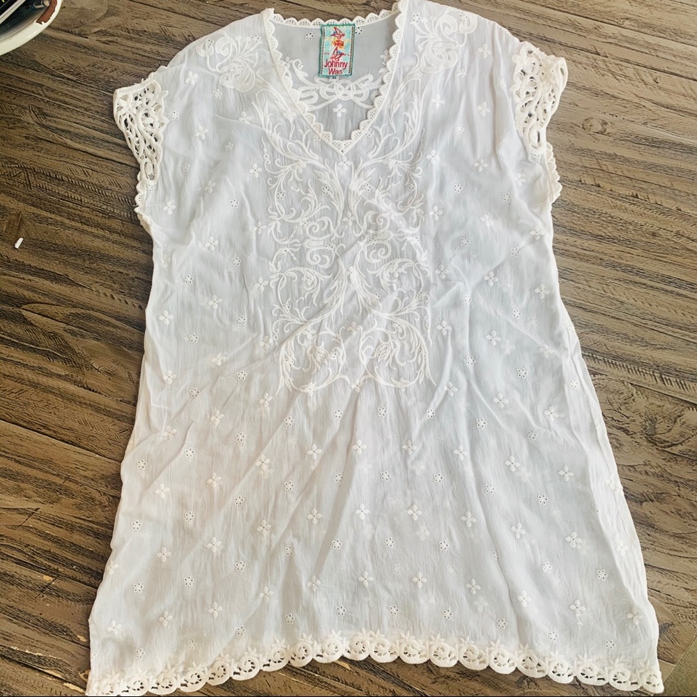 Johnny Was Tunic White Embroidered Short Sleeve M